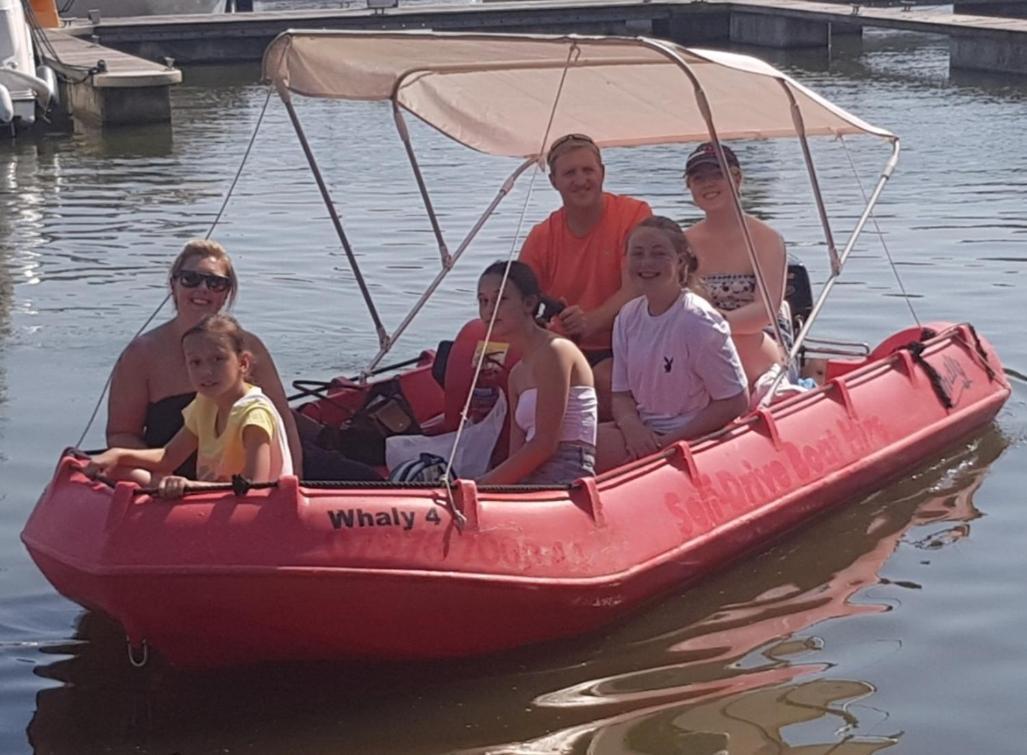 Bluebird House-Boat Ξενοδοχείο East Molesey Εξωτερικό φωτογραφία